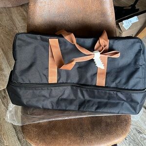 DSW Weekender Bag with Shoe Compartment